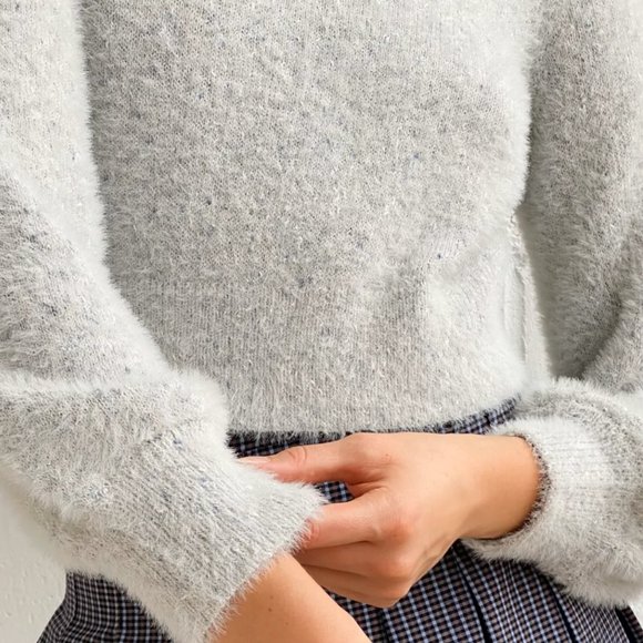 ❌SOLD❌Sunday Best Kitten Sweater Cropped, fuzzy sweater ice grey melange crew - Picture 3 of 13